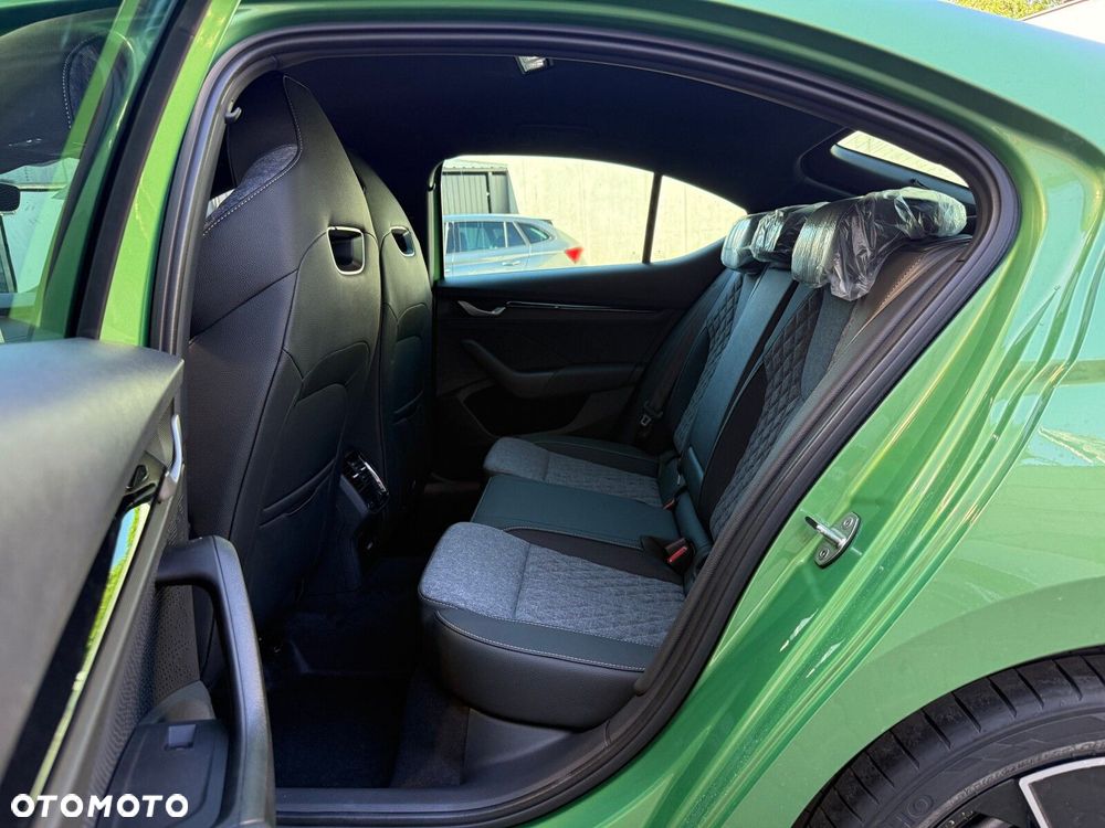 Skoda Octavia 1.5 TSI mHEV Sportline DSG - 12