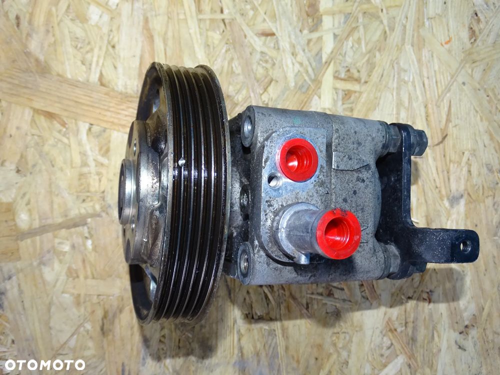 POMPA WSPOMAGANIA VOLVO V70,S80,XC60, 2.4D 31202095 2007- - 4