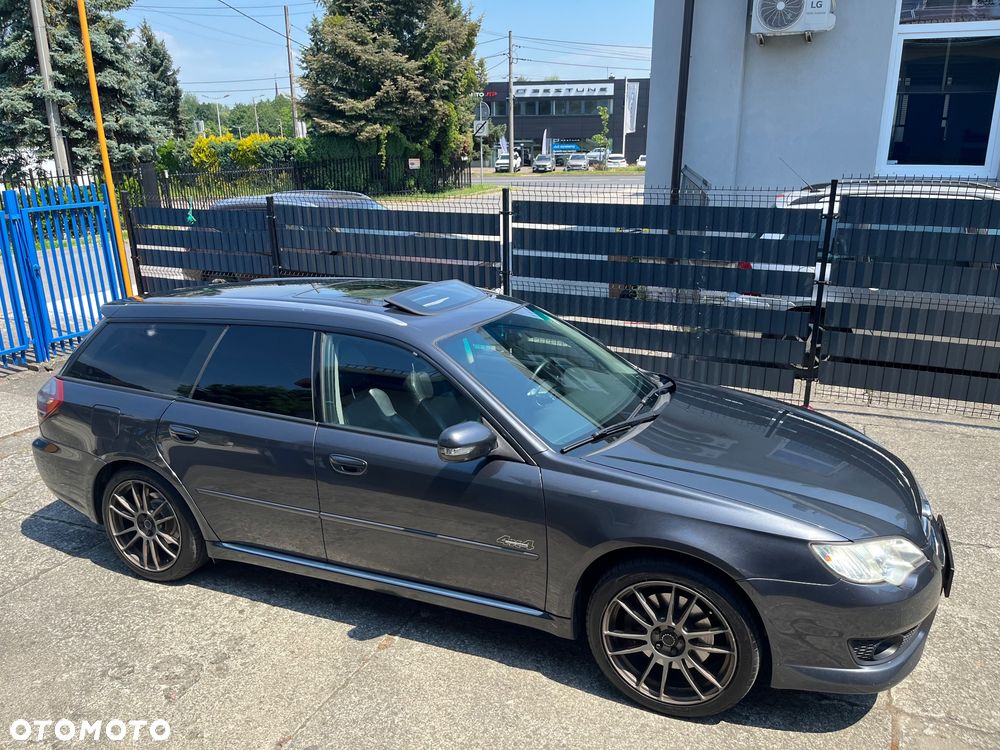 Subaru Legacy 3.0 H6 Spec B - 2