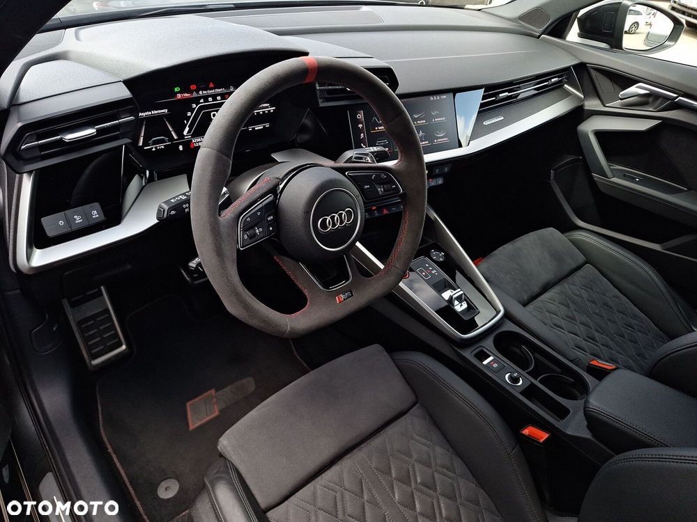 Audi RS3 Sportback TFSI Quattro S tronic - 11