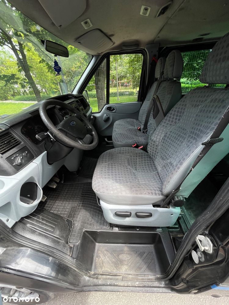 Ford Transit - 9