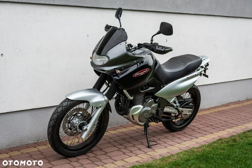 Suzuki XF - 7