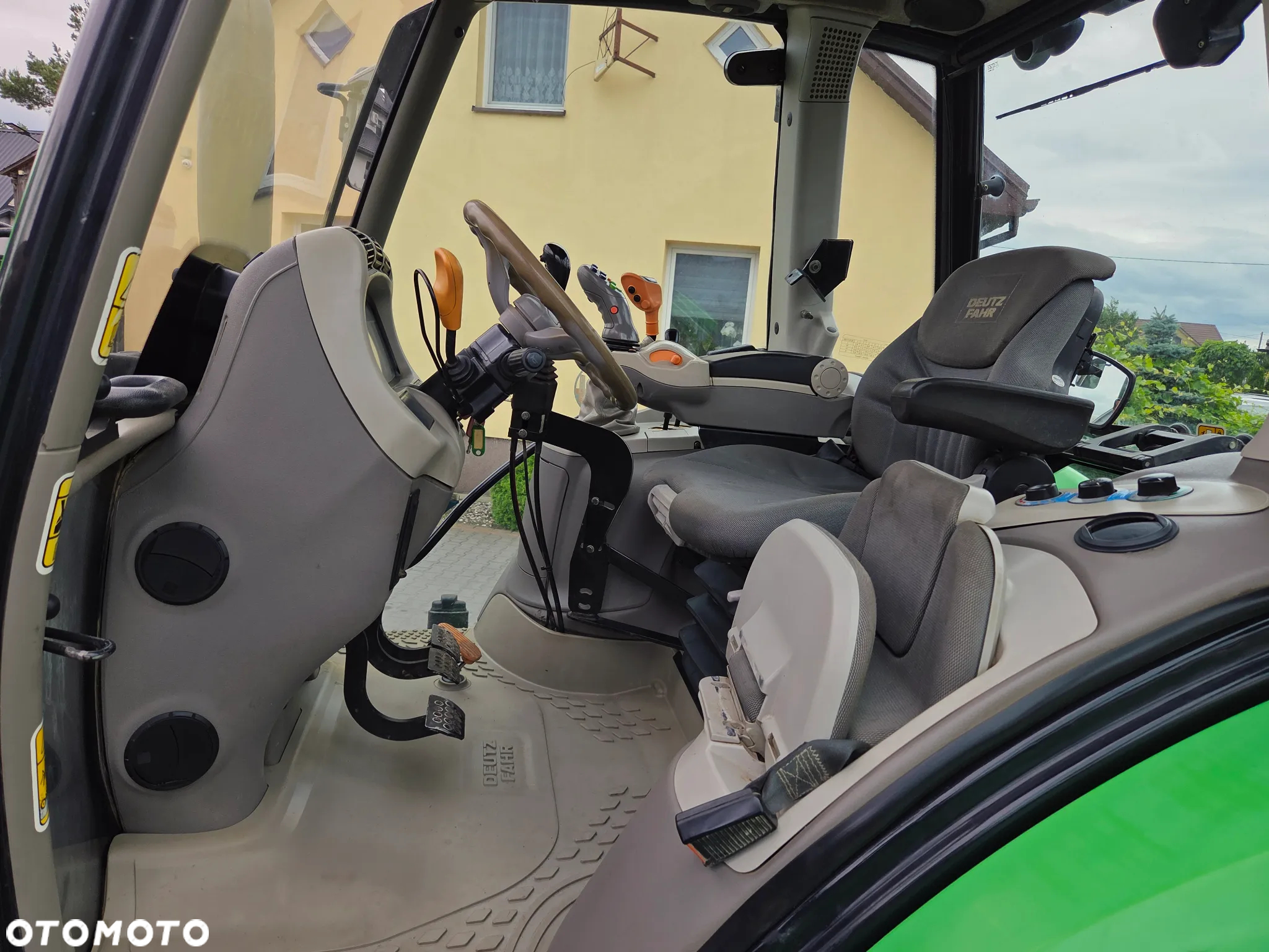 Deutz-Fahr AGROTRON 150 K 135 M 160 - 8