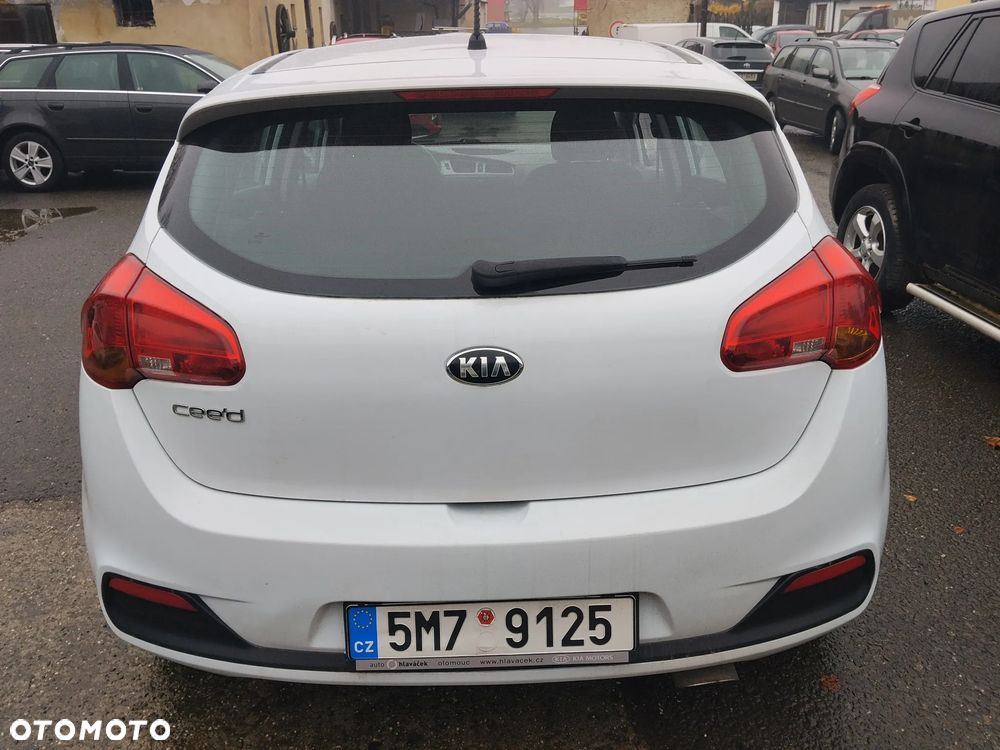 Kia Ceed 1.4 CVVT - 12