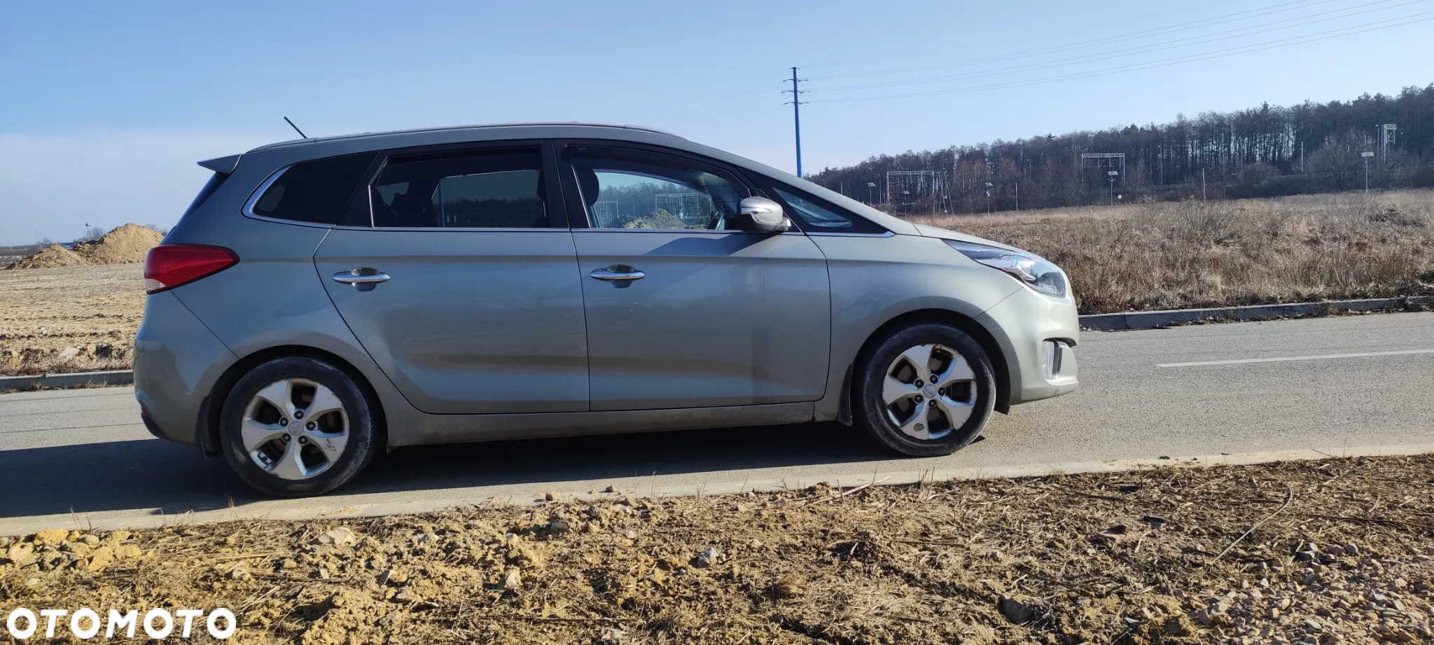 Kia Carens 1.6 GDI L 7os EU6 - 9
