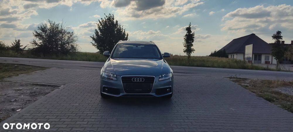 Audi A4 Avant 2.0 TFSI Attraction - 9