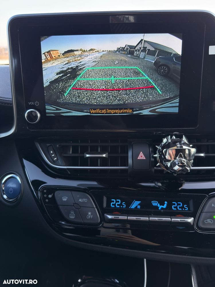 Toyota C-HR 1.8 HSD 122 CP 4x2 CVT Cult - 12