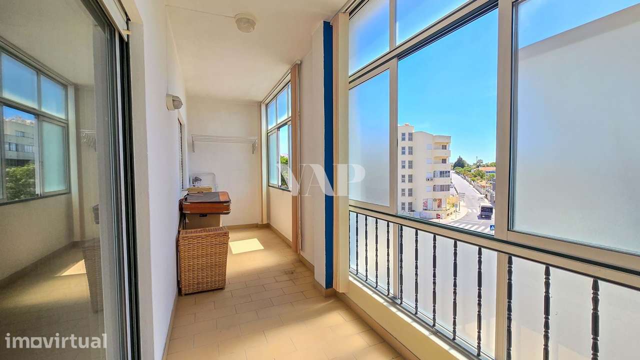 Apartamento T2 no Centro de Quarteira - Grande imagem: 4/21