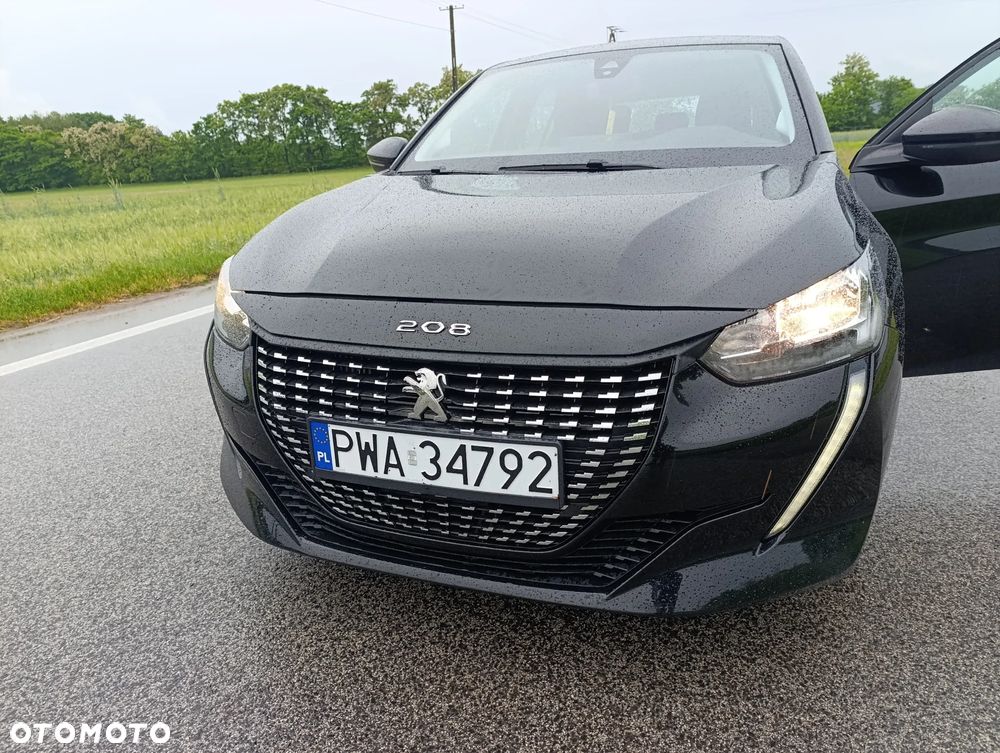 Peugeot 208 - 13