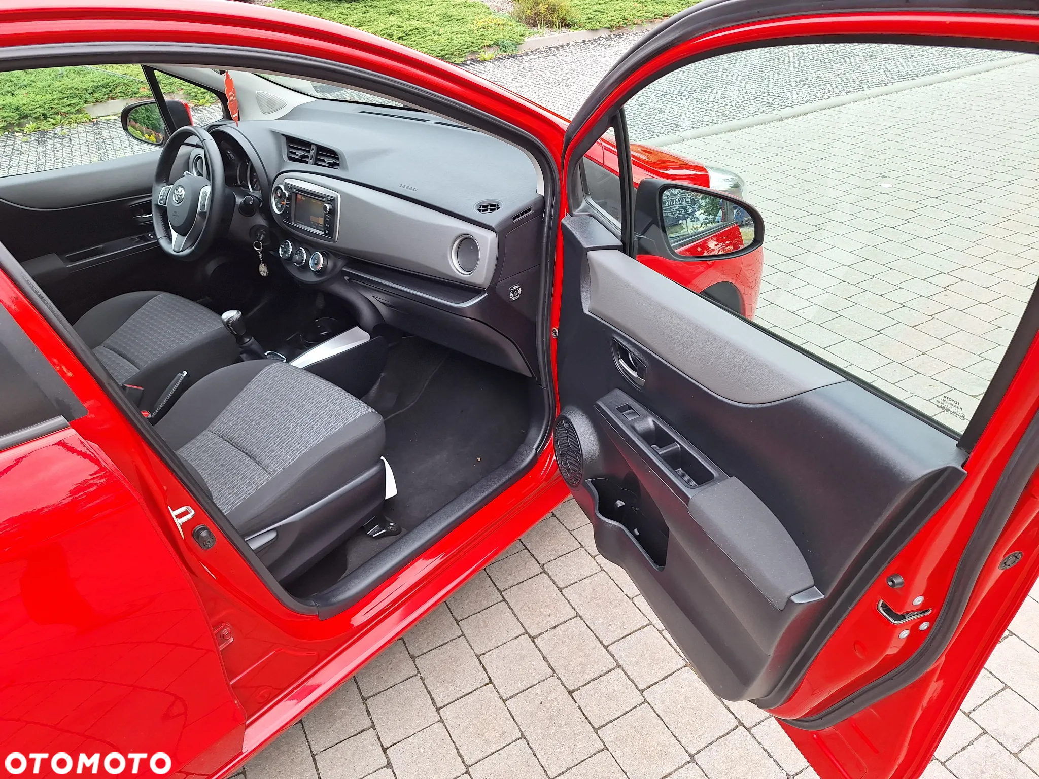 Toyota Yaris 1.0 Luna - 12
