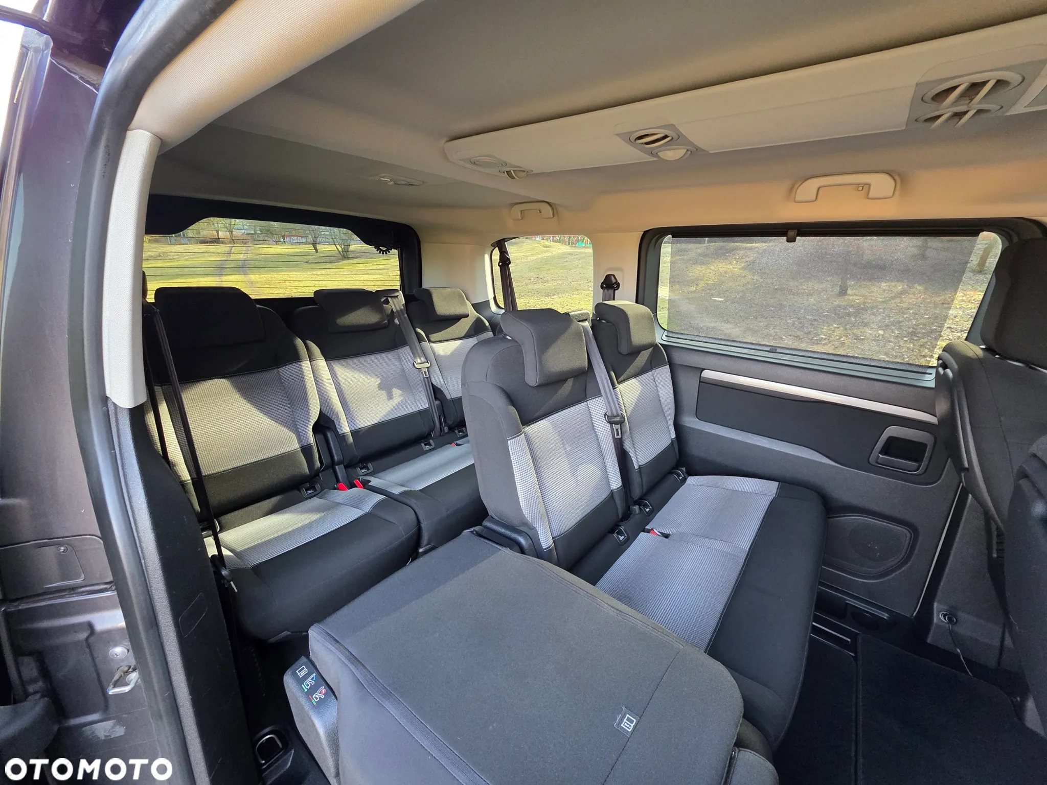 Citroën SpaceTourer 2.0 BlueHDi M Business - 11