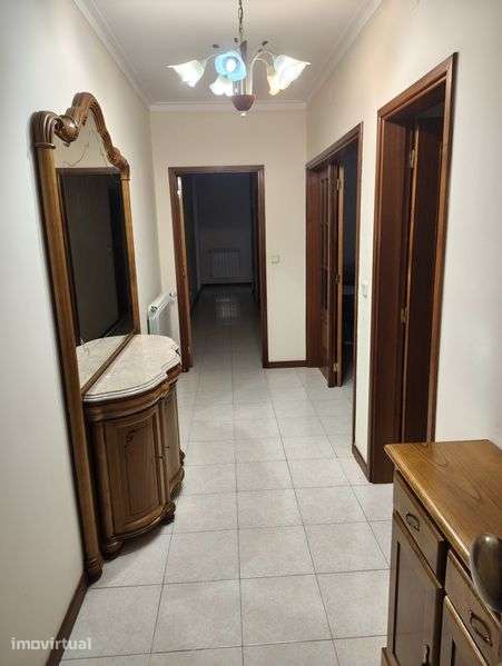 T3 mobilado para alugar - Grande imagem: 2/8