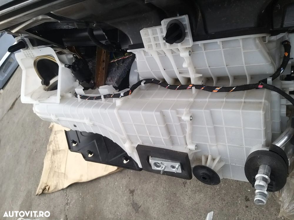 Carcasa de Incalzire cod: 5e2220200 pentru Peugeot Partner 1.6HDI din 2012 - 1