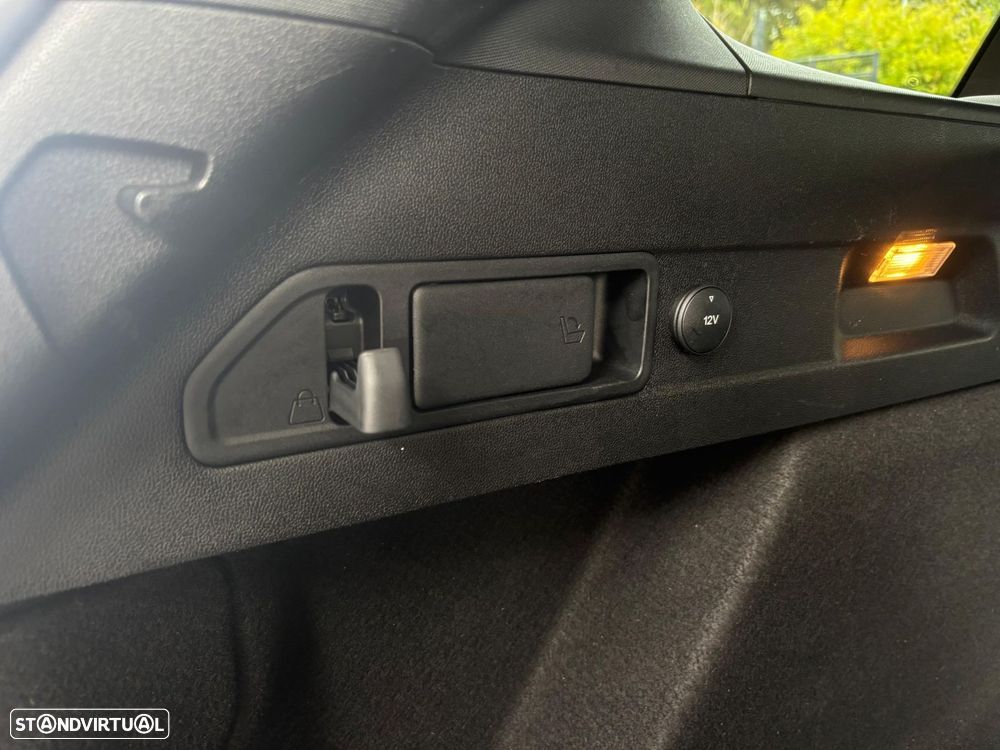 Ford Focus SW 1.5 TDCi ST-Line - 17
