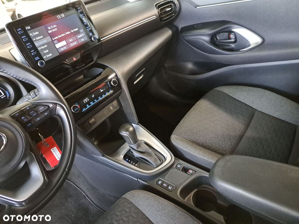 Toyota Yaris Cross Hybrid 1.5 Comfort - 28