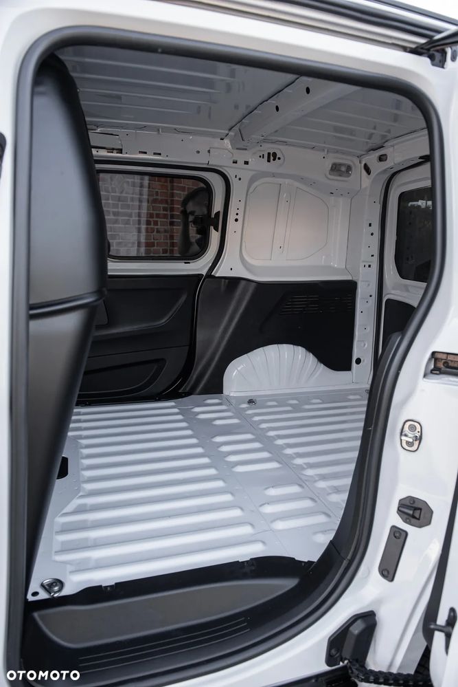 Citroën BERLINGO - 17