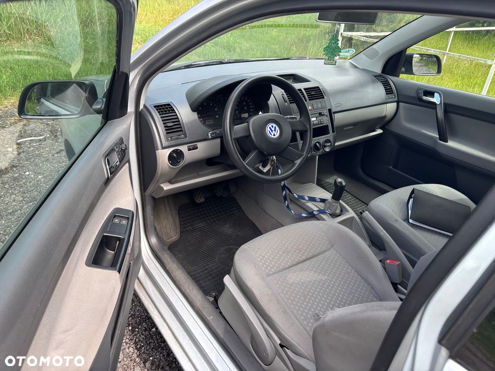 Volkswagen Polo 1.2 - 9