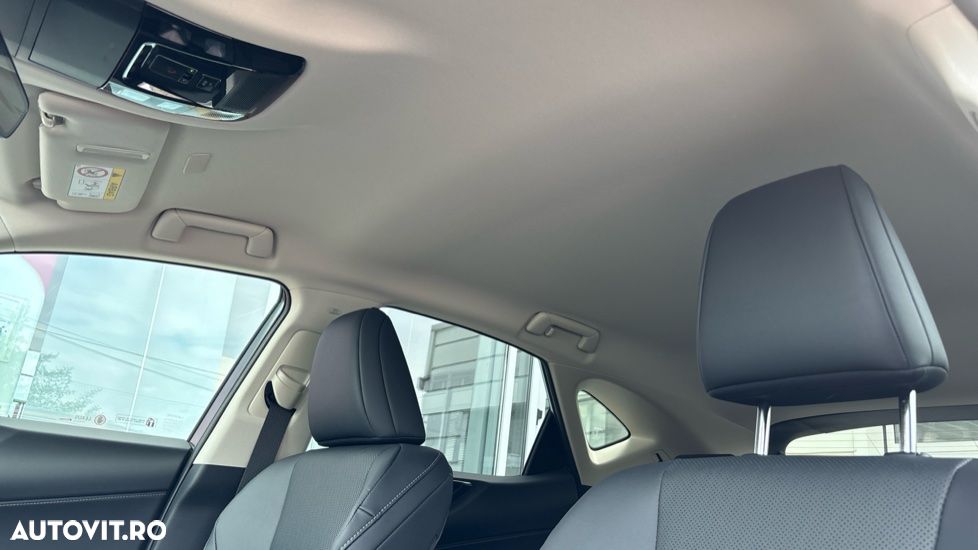 Lexus Seria NX 450h+ E-FOUR Executive - 12