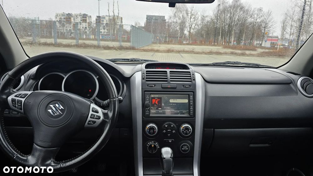 Suzuki Grand Vitara 1.9 DDiS Club DPF - 13