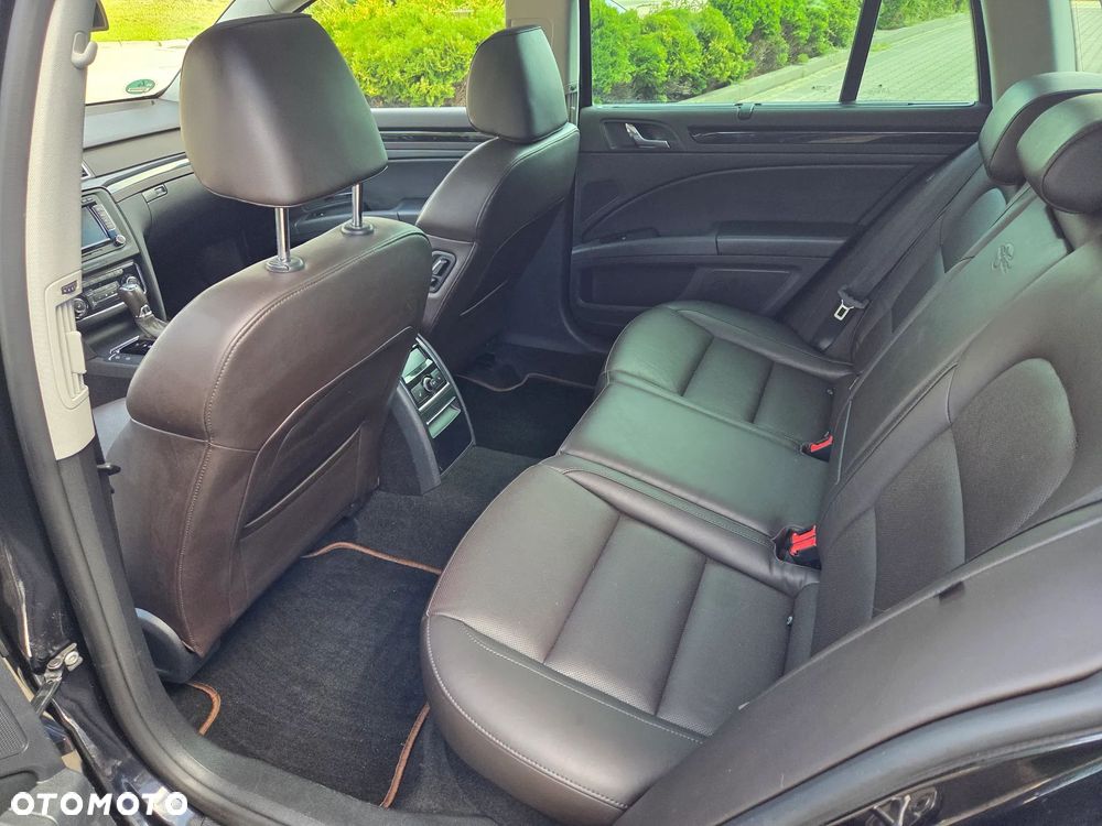 Skoda Superb Combi 3.6 V6 4x4 DSG L&K - 18