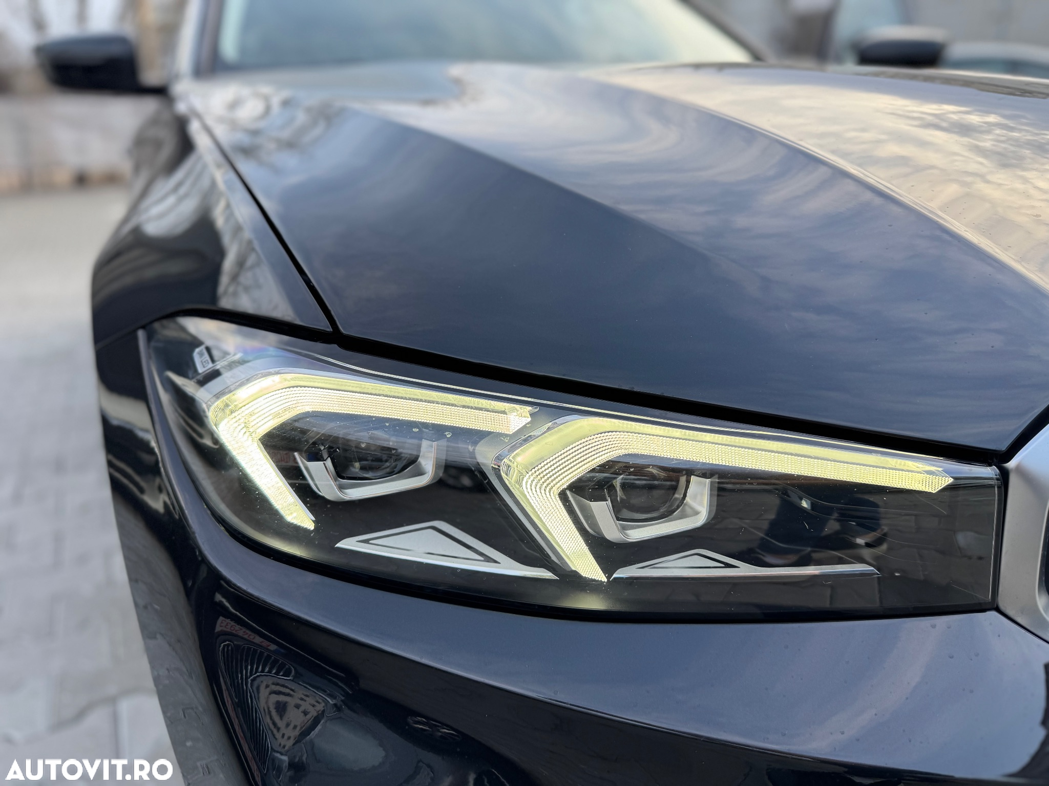 BMW Seria 3 320d xDrive AT MHEV - 12