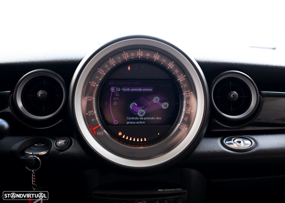 MINI Cabrio John Cooper Works 157g - 33