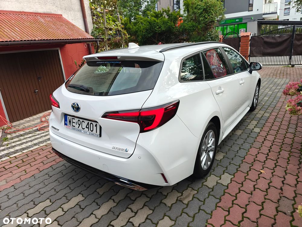 Toyota Corolla 1.8 Hybrid Comfort - 5