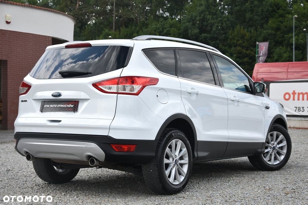 Ford Kuga 2.0 TDCi 4x2 Titanium - 12