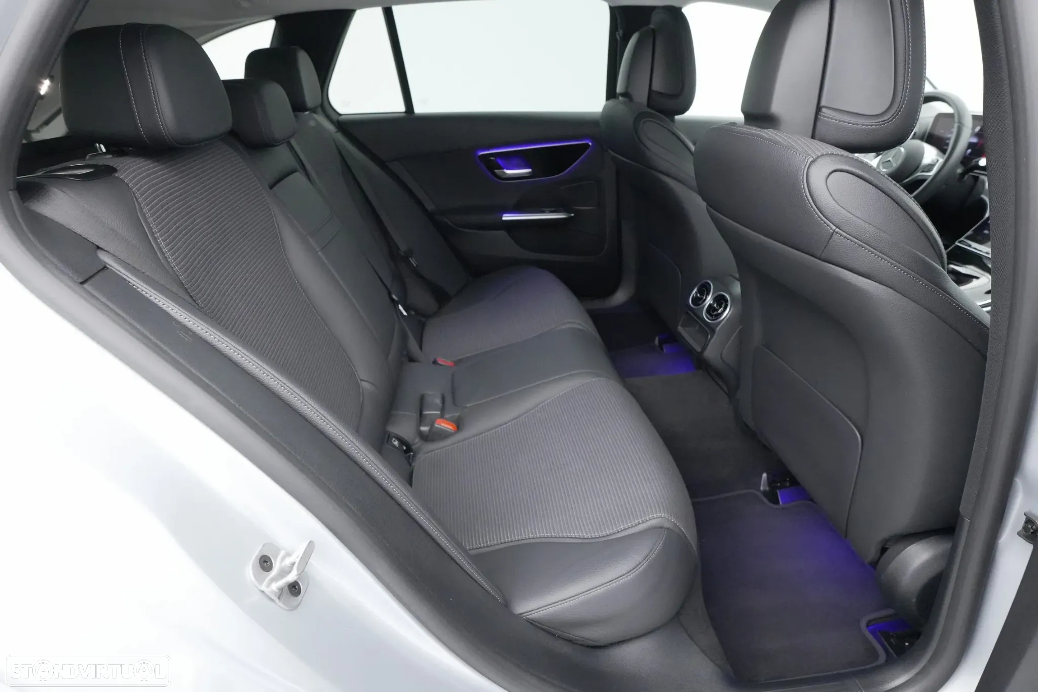 Mercedes-Benz C 220 d Avantgarde - 27