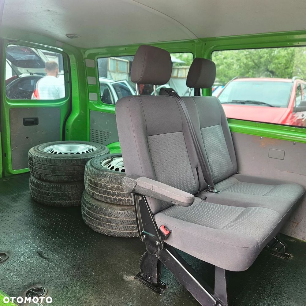 Volkswagen Transporter - 13