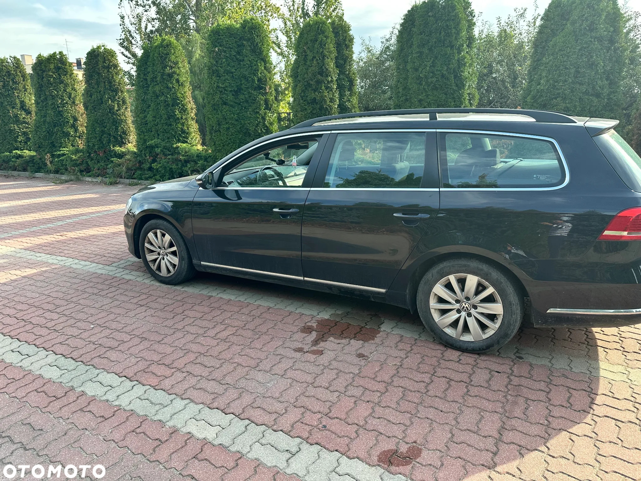 Volkswagen Passat 2.0 TDI Comfortline - 14
