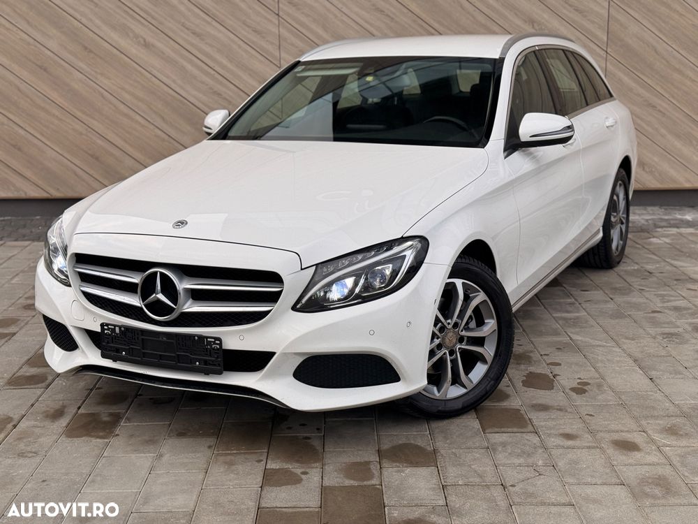 Mercedes-Benz C 220 d 4Matic T 9G-TRONIC Avantgarde - 2