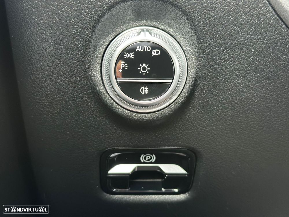 Mercedes-Benz C 220 d Avantgarde - 19