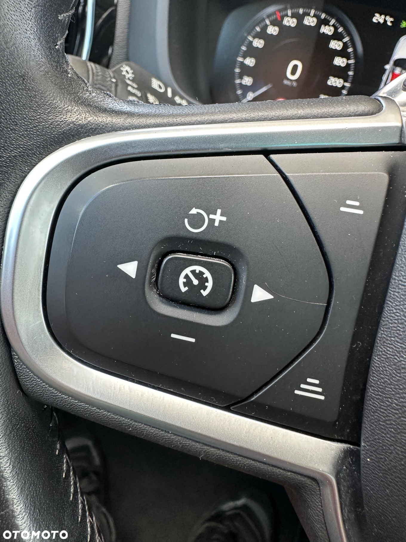 Volvo XC 60 D3 Momentum Pro - 15