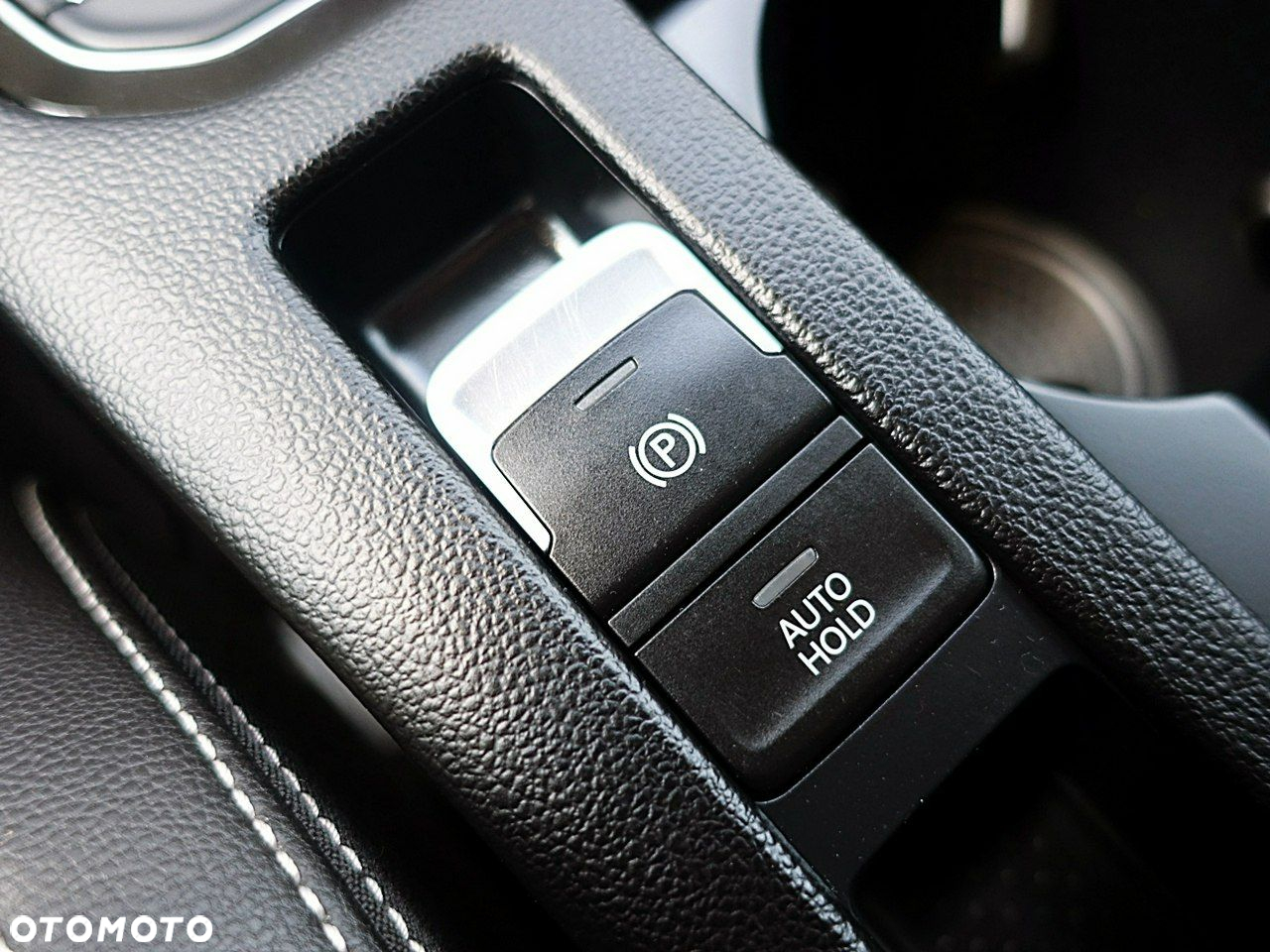 Volkswagen Passat - 23