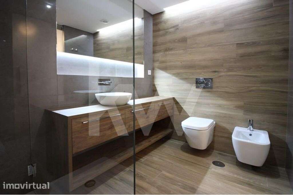 Apartamento T4 com Jardim Privativo-Carcavelos Centro - Grande imagem: 4/18