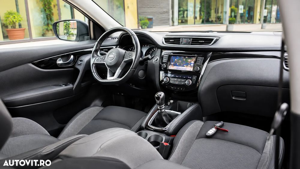 Nissan Qashqai 1.5 DCI Start/Stop Acenta - 6