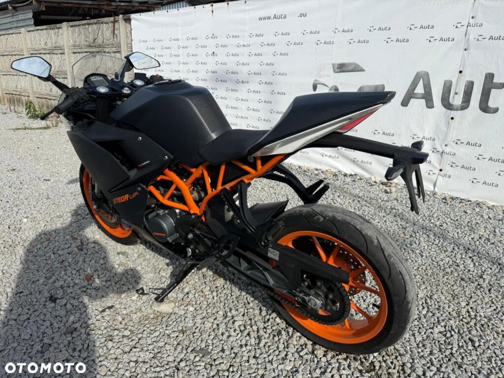 KTM RC 125 - 6