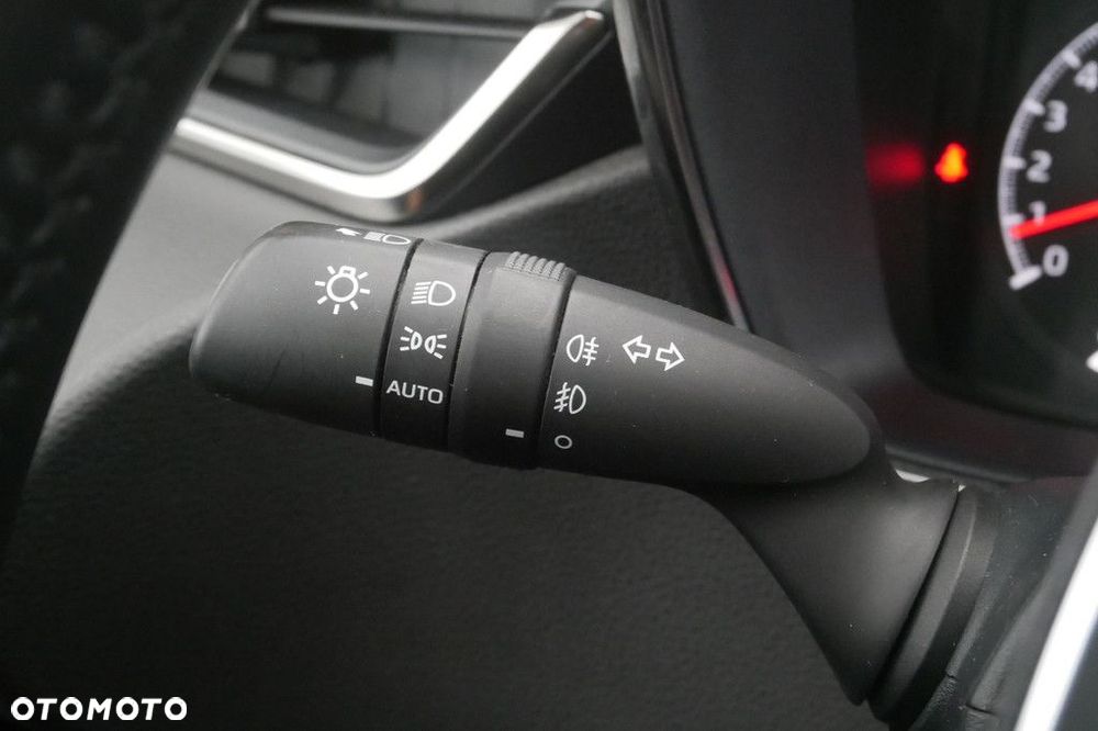 Toyota Corolla 1.2 T Comfort - 24