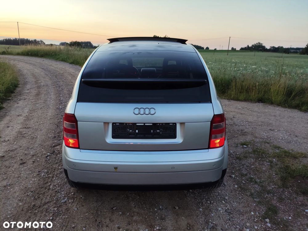 Audi A2 1.4 - 6