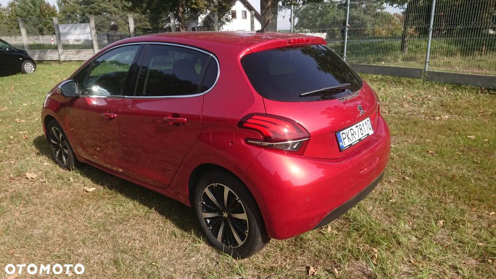 Peugeot 208 - 7