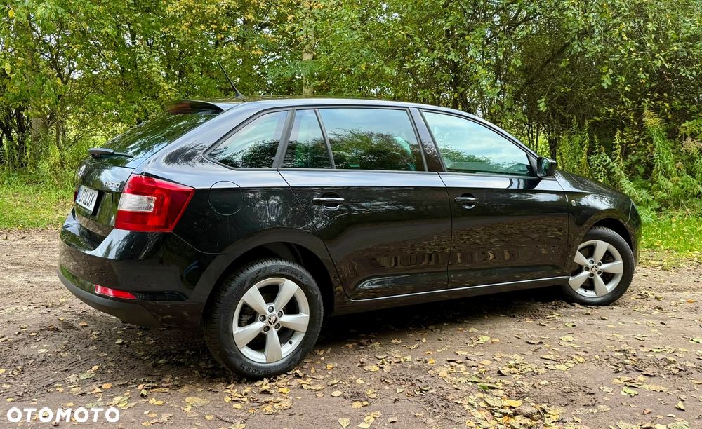Skoda RAPID 1.6 TDI DSG Edition - 7