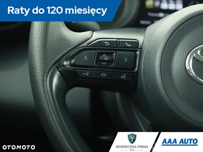 Toyota Yaris Cross - 15