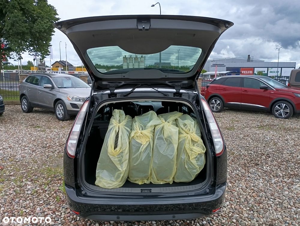 Ford Focus 1.6 TDCi Titanium ECOnetic - 23