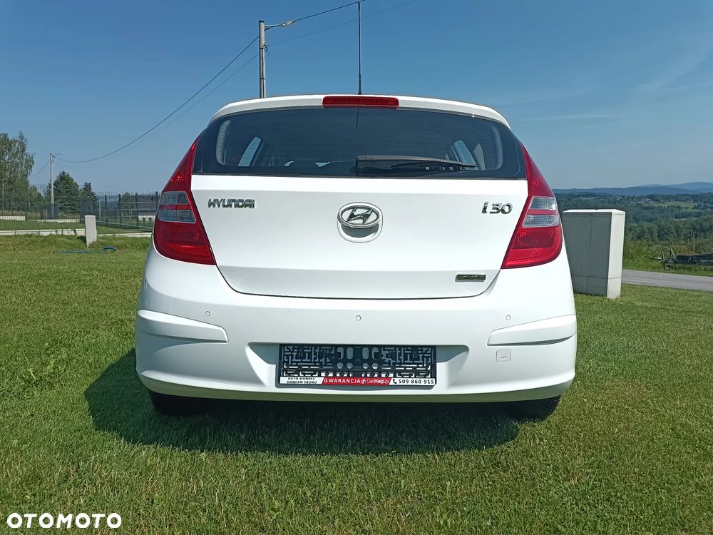 Hyundai i30 2.0 Premium - 8