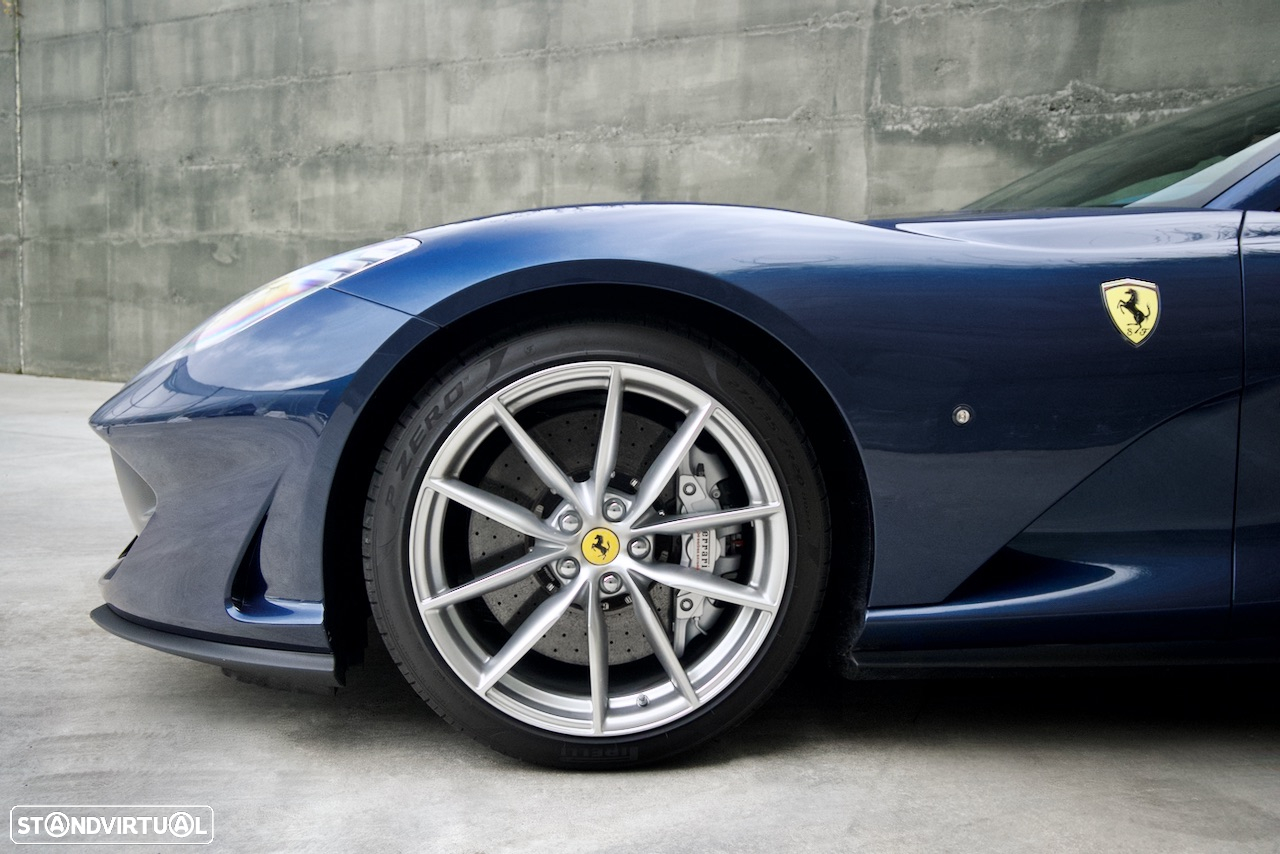 Ferrari 812 GTS Standard - 16