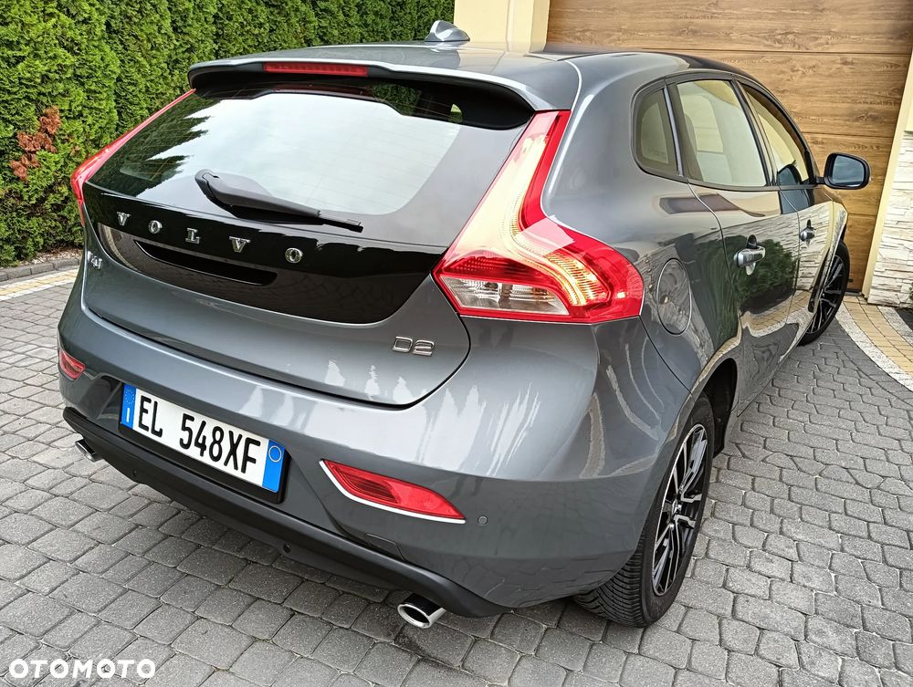 Volvo V40 - 4
