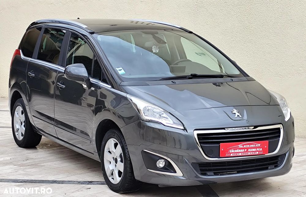 Peugeot 5008 - 12