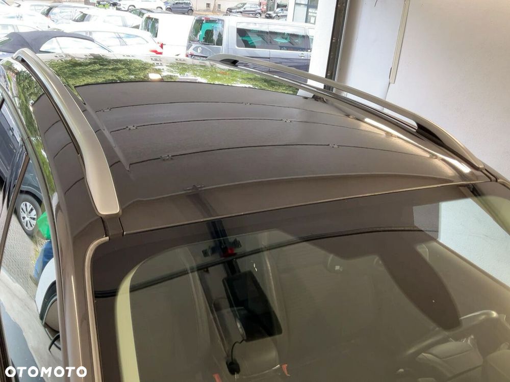 Ford Kuga - 37