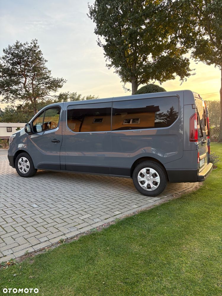 Renault Trafic 2023 photo 4